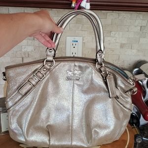 Authentic coach purses?